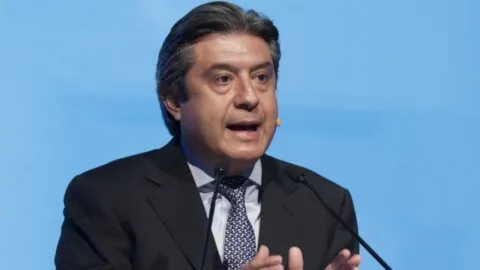 Ignacio Deschamps deja la presidencia del Consejo de Administración de Banamex