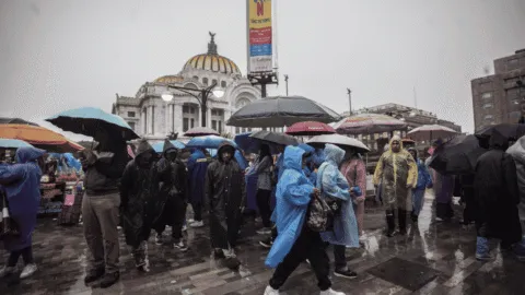 Lluvia y ligero aumento de temperatura; así será el clima en CDMX este lunes
