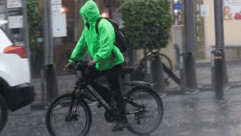 Lluvias continúan en los 32 estados para este lunes, pero intensidad disminuye, informa SMN