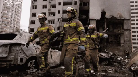 Ataque de Rusia sobre Kiev, Ucrania, deja al menos 11 muertos y 46 heridos