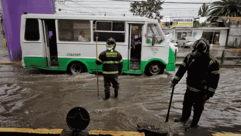Alertan por tormentas y granizo en 9 alcaldías de CDMX esta tarde y noche