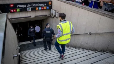 Incendio en el Metro de Barcelona; reportan 39 intoxicados