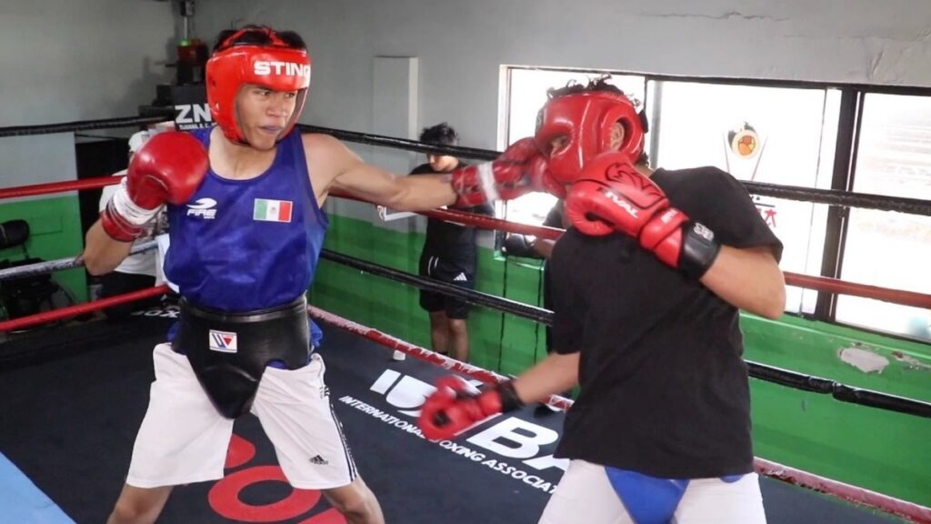 Josué Zepeda, el joven boxeador de Rosarito que llega con video hasta el "Canelo" Álvarez