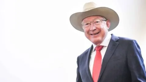 Caso "Mayo Zambada": persisten dudas más allá de Ken Salazar