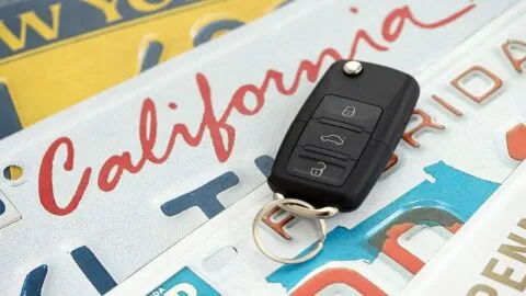 California: qué hacer si se pasó el plazo para repetir el examen teórico del DMV