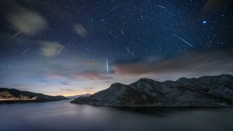 Meteoros Piscis Austrínidas 2026: cuándo ver la lluvia de estrellas de julio