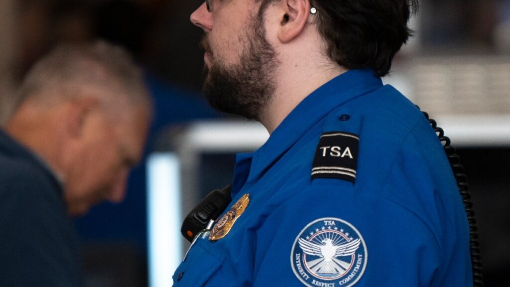 Administración de Seguridad en el Transporte (TSA). Foto: Stephen Maturen / AFP