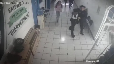 Dan tres años de internamiento al menor que asesinó a dos maestras en Michoacán