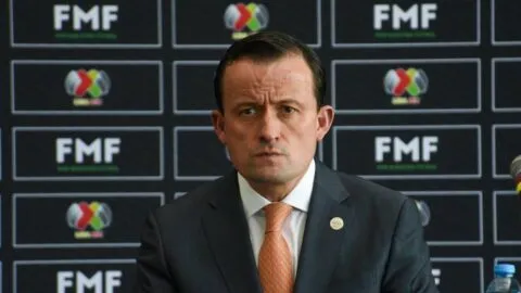 Imponen multa de 42 millones de pesos a la Federación Mexicana de Futbol