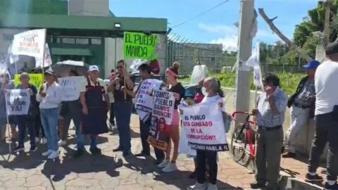 Nancy Nápoles, alcaldesa de Tenancingo, comparece por presunto secuestro simulado