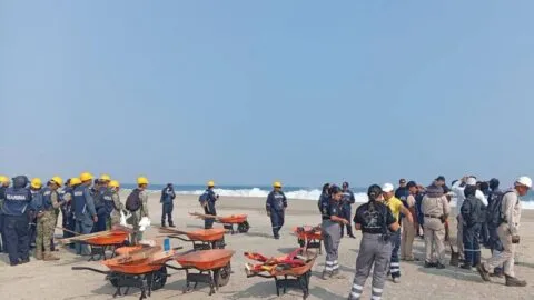 Nuevo derrame de hidrocarburo en tres playas de Oaxaca