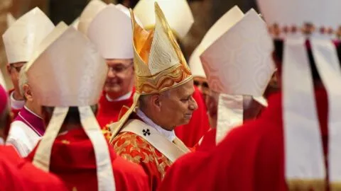 Nueva fractura sacude a la Iglesia Católica tras ordenar a obispos sin autorización del Papa