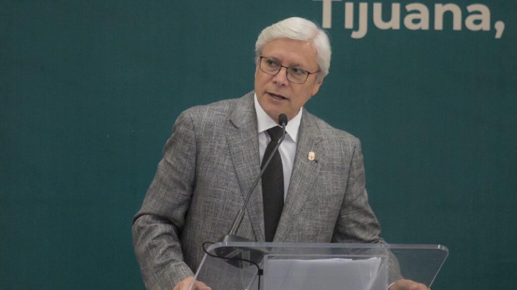 Perfil y de Jaime Bonilla, exgobernador de Baja California. Foto: Cuartoscuro
