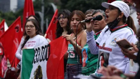 Colectivo de personas desaparecidas encabeza las movilizaciones en CDMX este 2 de julio