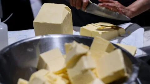 Profeco analiza mantequilla y margarina: estas 2 marcas incumplieron el estándar de calidad 