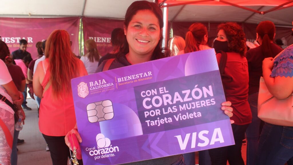 Inicia registro de la Tarjeta Violeta en Baja California. Foto: Sec. de Bienestar