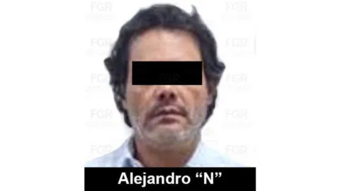 Vinculan a proceso a Alejandro "N"; FGR aclara que su caso no está ligado al de Víctor Manuel Álvarez Puga e Inés Gómez Mont