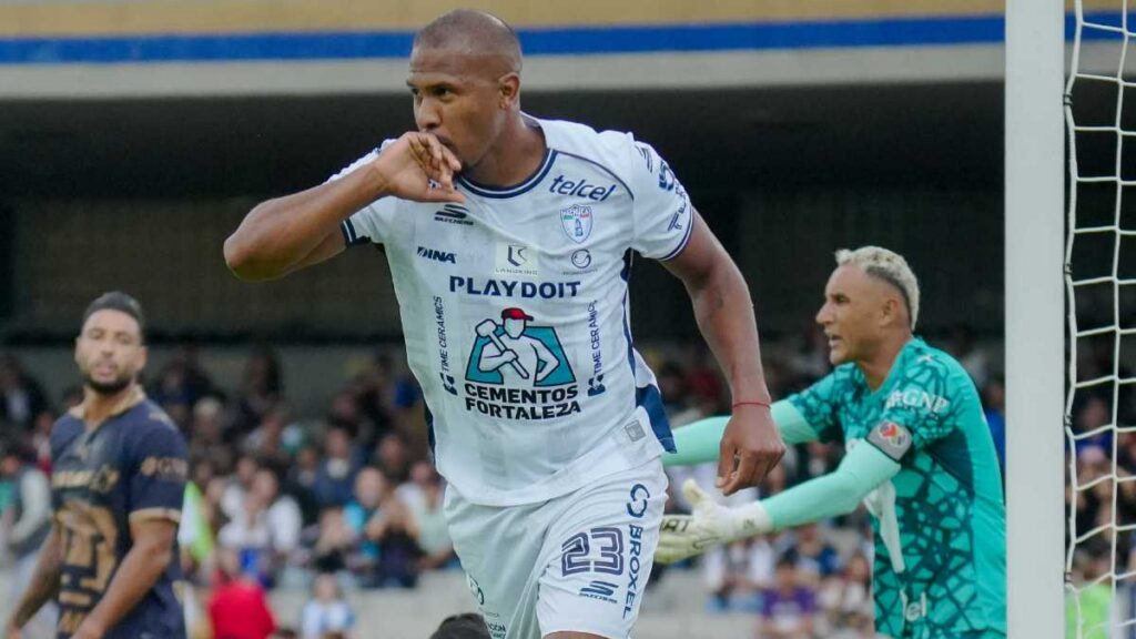 Pachuca arranca el Apertura 2026 con goleada sobre Pumas