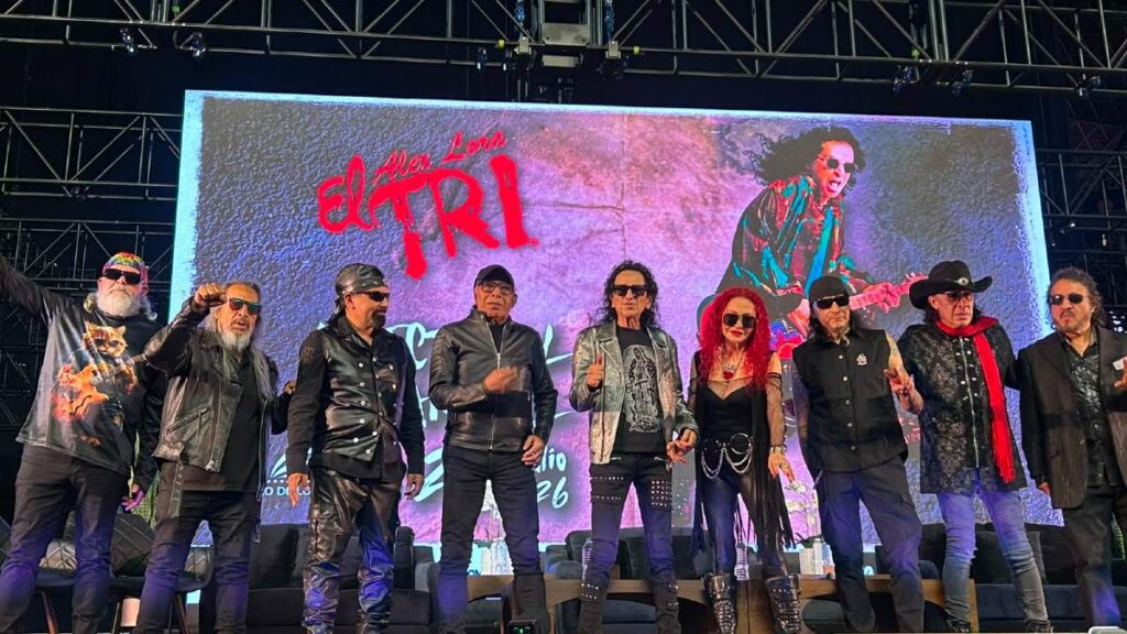 “¡Que viva el Rocanrol!”: Alex Lora y El Tri festejan 58 años con un concierto en el Palacio de los Deportes