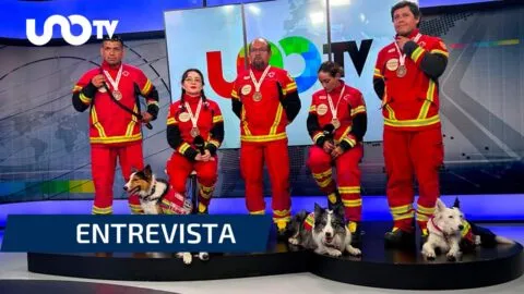 Condecoran a rescatistas mexicanos de la Cruz Roja tras su misión en Venezuela