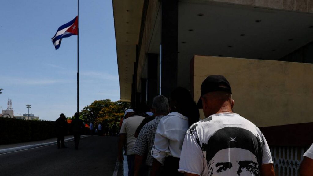 Cuba vive una crisis.