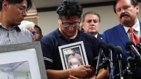Exigen investigación independiente por muerte de mexicano durante operativo del ICE en Houston