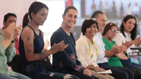 Programa de Vivienda para el Bienestar beneficiará a 11.5 millones de familias; entregan primeras casas en Durango