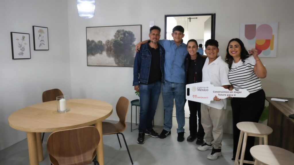 Sheinbaum entrega las primeras 32 Viviendas para el Bienestar en Morelia