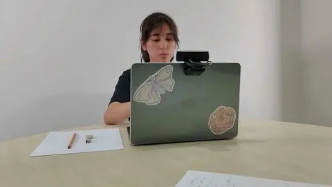Influencer difundió trampas para el examen de la UNAM: usuarios reconocen uso de IA