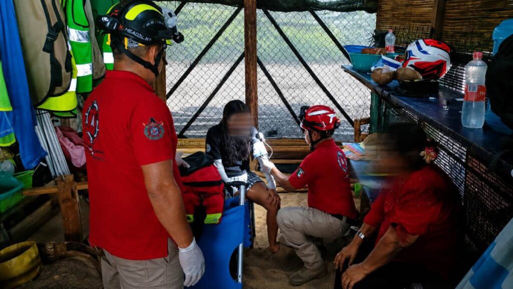 Rayos alcanzaron a turistas en Oaxaca.