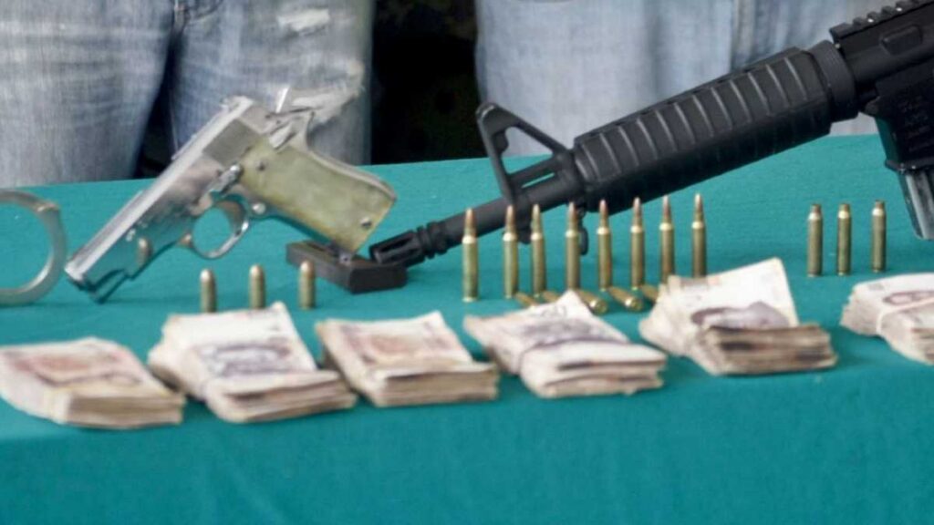 UIF bloquea a personas y empresas ligadas al CJNG