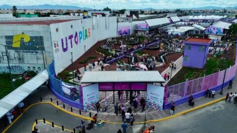 Inauguran la Utopía Acatitla; tiene alberca, atención médica y espacios culturales