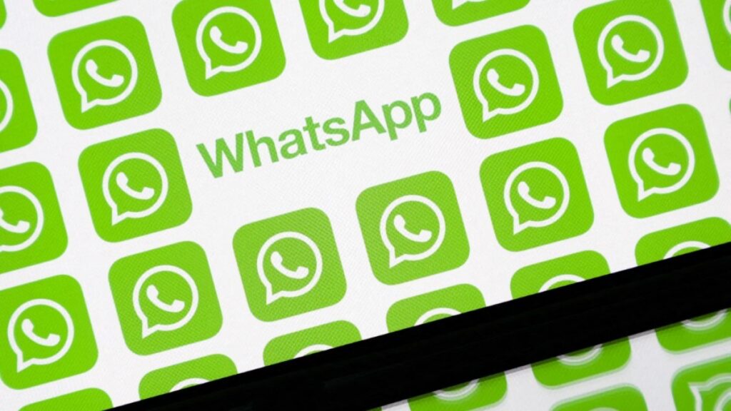 WhatsApp intentará con el famoso punto verde