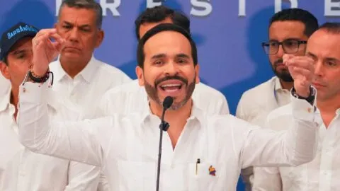 De la Espriella asumirá en Colombia como aliado de Trump en guerra contra el narco