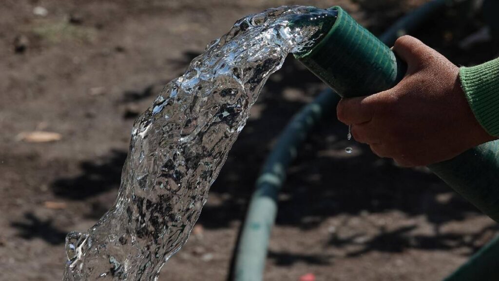 Neza y Pachuca tendrán cortes temporales de agua este miércoles 5 de agosto por trabajos de mantenimiento en infraestructura hidráulica.