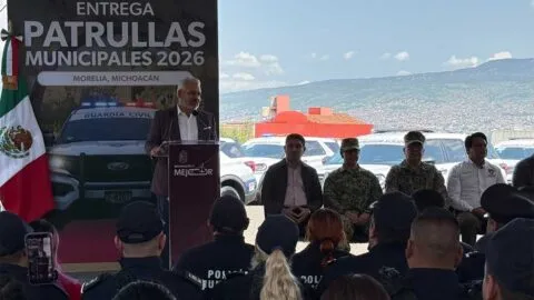 Confirma Bedolla reanudación al 100% labores de exportación de aguacate en Michoacán; 200 mil empleos se restablecen