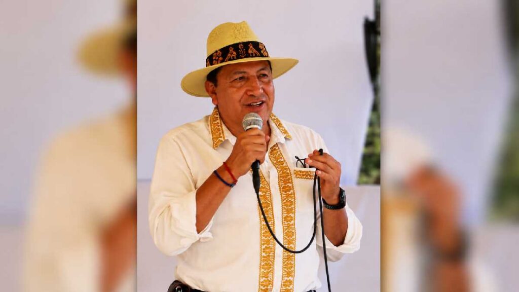 Sacan por la fuerza a alcalde de San Salvador, Hidalgo