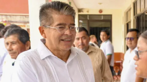 Alcalde de Paraíso denuncia persecución política; reaparece y niega estar prófugo