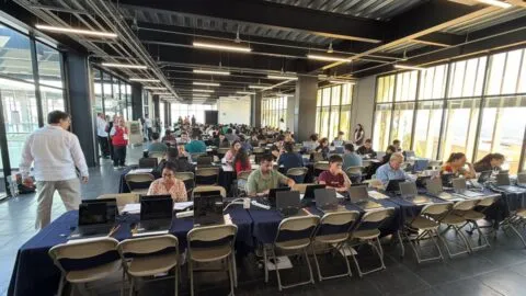 Aspirantes enfrentan costosos vuelos y horas de carretera para examen de la UNAM en Tijuana