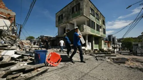 Videos: Así está hoy Colombia tras terremoto de 7.4 que ya dejó 240 muertos