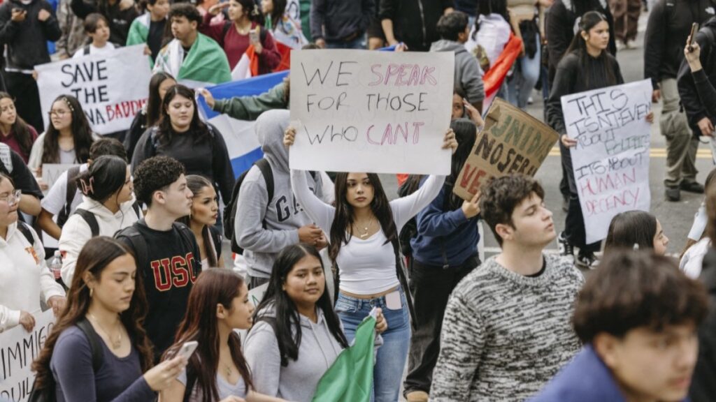 El apoyo está destinado para beneficiarios del TPS, DACA, entre otros.