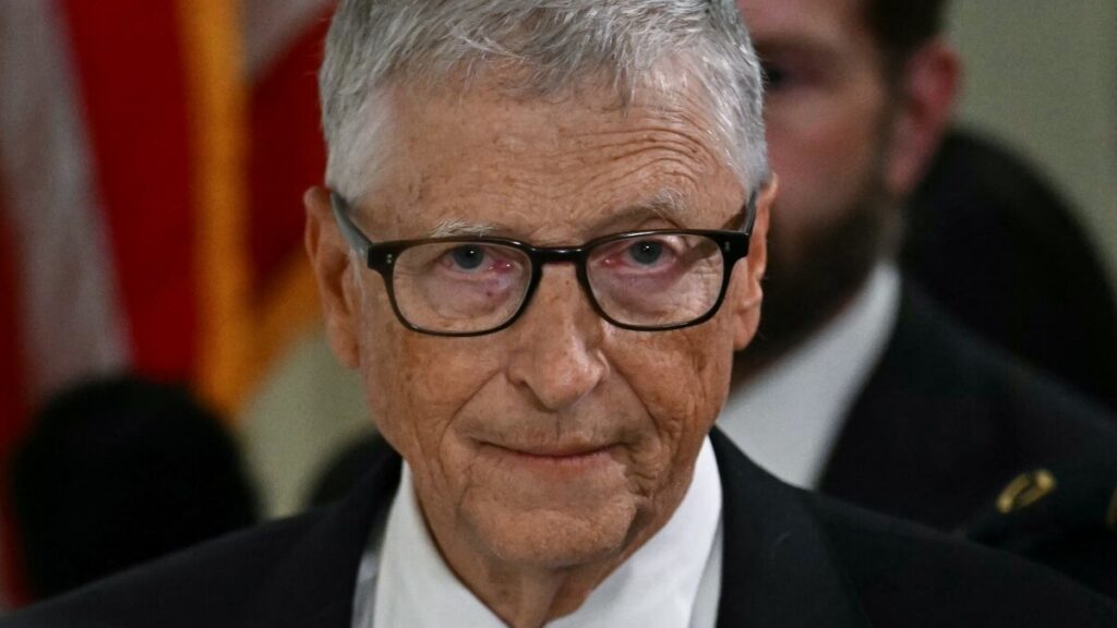 Bill Gates lanza advertencia por la inteligencia artificial