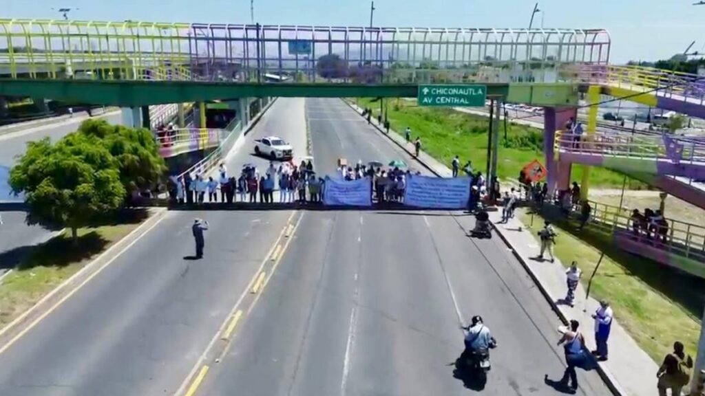 Las manifestaciones se extendieron a distintos municipios del Edomex y generaron afectaciones viales.