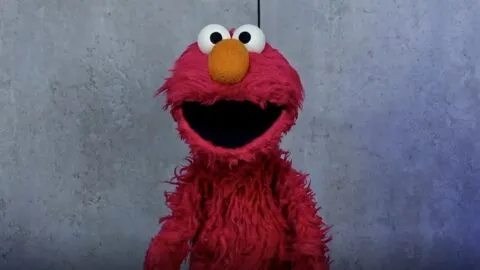 Elmo explica cómo se preparó para la carrera Plaza Sésamo 2026, ve cómo participar