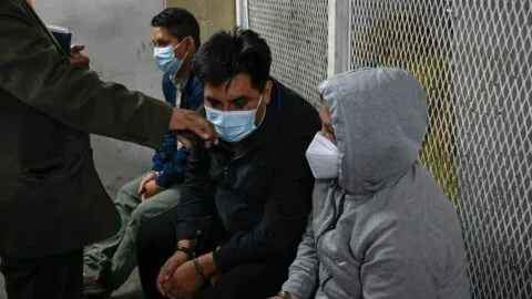 Gobierno de Trump pierde la batalla legal para dejar sin agua potable ni atención médica a inmigrantes en un centro de detención en California
