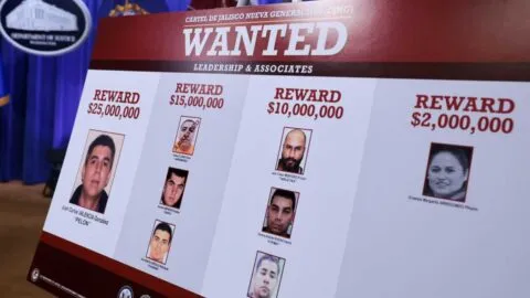 EE. UU. ofrece más de 100 millones de dólares por líderes del CJNG y revoca decenas de visas a familiares y colaboradores