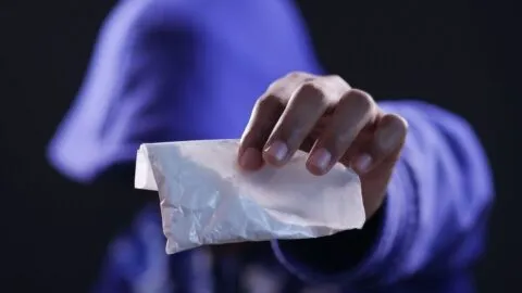 ¿Cómo identificar la peligrosa droga ISO? Es 20 veces más mortal que el fentanilo