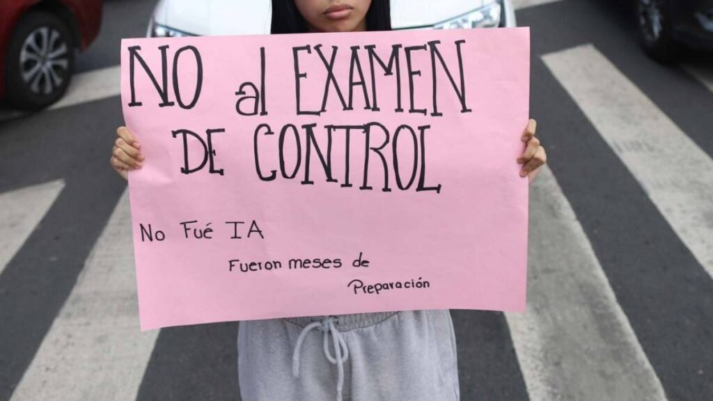 Aspirantes se oponen a examen de control de la UNAM.