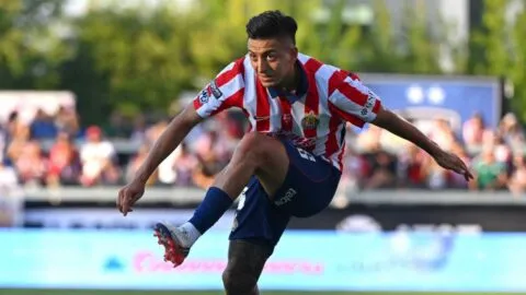 Las Chivas caen ante el FC Dallas y tienen pie y medio fuera de la Leagues Cup