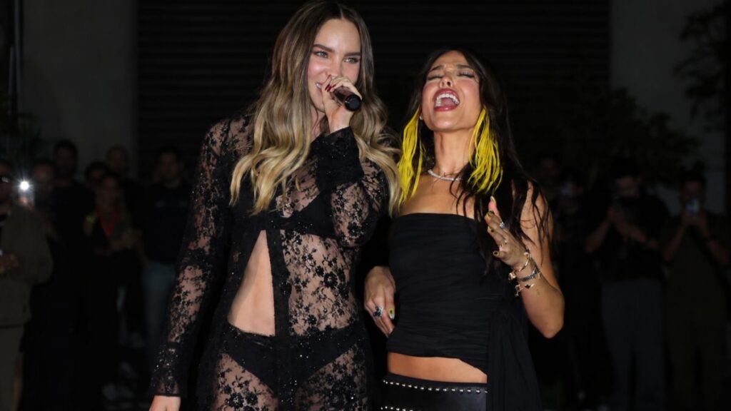 Danna Besa A Belinda